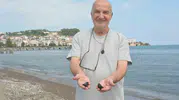 Ünye'nin siyah kumu 4 bin kişiye şifa dağıttı