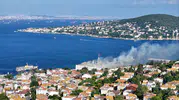 Heybeliada Deniz Harp Okulu çatısında yangın paniği