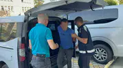 Boşanma davası sürerken bıçakladı, polis dakikalar içinde yakaladı