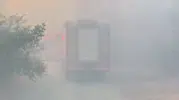 Eskişehir’deki yangın yerinde itfaiyeciler bir can kurtardı