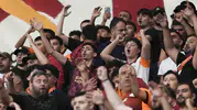 RAMS Park'ta şok tablo: Çorum FK fırtınası Galatasaray tribünlerini karıştırdı