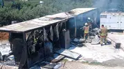 Defne'de konteyner yangını korkuttu
