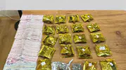 Tavana ve koltuğa saklamıştı Polis 17 paket uyuşturucu buldu