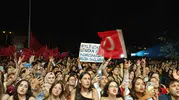 Edirne'de Zafer Bayramı coşkusu Göksel ile zirveye taşındı