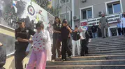 Turistlerin cebine göz diken 26 kişi adliyede