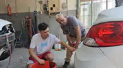 Zonguldaklı usta baba mesleğini oğluna miras bırakıyor