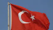 Avşar Tepe'deki bayrağa kurşun attılar, sporcular isyan etti