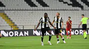 Manisa FK ve Van Spor karşılaşmasından kareler