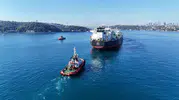 Karadeniz’de dev petrol tankerine insansız hava aracıyla saldırı
