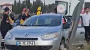 Kaynarca'da sabah kazası Hafif ticari araç ters döndü, 2 yaralı