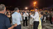Kurucaşile festivalinde eğlenceyi elektrik kesintisi böldü