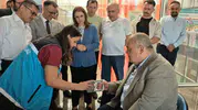 Bartın'da vali ve vekilin el gücü herkesi şaşırttı