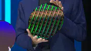 Intel 14A'da kusur oranı 22nm'den bu yana en iyi seviyede 2027'de risk üretimi başlıyor