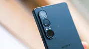 Sony yeni telefonunda eski alışkanlıklardan vazgeçmiyor