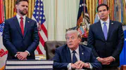 Trump'ın gözdesi belli oldu: 2028 yolunda ibre o isme döndü