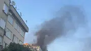 İnegöl'de geri dönüşüm deposunda yangın, apartmanı duman sardı