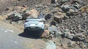 Hakkari Çukurca yolunda kaza geçiren aile hastaneye kaldırıldı