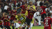 Fenerbahçe zirve yolunda altın tepside sunulan fırsatı Ankara'da tepti