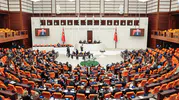 Meclis'te yeterli vekil yok, görüşmeler yarıda kaldı
