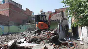 Bağlar'da 32 tehlikeli bina yıkıldı sıra 60 yapıda