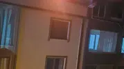 Küçükçekmece’de gece yarısı çatı yangını paniği