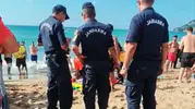 Bartın İnkumu sahilinde boğulma tehlikesi atlatan genç kurtarıldı