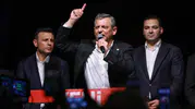 Özgür Özel: Halkın coşkun akan selinin karşısında kimse duramaz