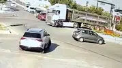 Edirne’de TIR ve motosikletin karıştığı kaza kamerada