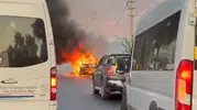 Milas yolunda seyir halindeki otomobil alevlere teslim oldu
