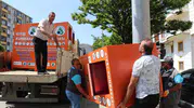 Oltu artık eski kıyafetleri çöpe atmıyor