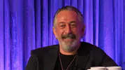 Cem Yılmaz'ın son durumu nasıl? Doktoru anlattı: "Espriyi yapıyor"