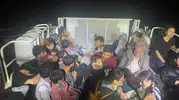 Sahil Güvenlik Ayvacık'ta lastik botu durdurdu, 37 göçmen yakalandı
