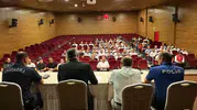 Vezirköprü'de muhtarların gündemi Köy yolları ve içme suyu