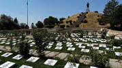 Meslek lisesi öğrencileri şehit mezarlarını yeniden hayata döndürdü