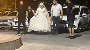 Düğün yolunda kaza Gelin ve damat hastanelik oldu