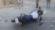 Sarıcaali Kavşağı’nda motosiklet otomobile çarptı; sürücü ağır yaralandı