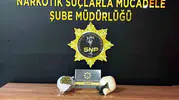 Haliliye'de narkotik baskını Araçtan 1,5 kilo skunk çıktı