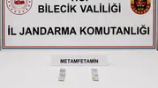 Jandarma D-650'de otomobili durdurdu, 2 gram metamfetamin çıktı