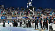 Robotlar Olimpiyatı Pekin'de Futbol, kick boks, garsonluk var