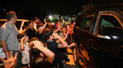 Cizre sokaklarında emniyet müdürü ile çocukların samimi karşılaşması