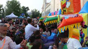 Adana Sabancı Camii avlusunda çocuk şenliği