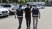 Samsun polisi aranan suçluları sokakta yakaladı