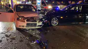 İnegöl’de gece yarısı trafik kazası
