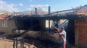Çankırı'da bir köy evi yangında küle döndü