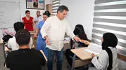 Kemerli öğrencilere sınav stresini unutturan tatlı sürpriz