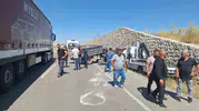 Traktöre arkadan çarpan vinç kurtarıcısı aileye daldı 6 yaralı