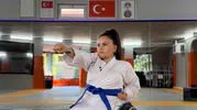 Engelleri sporla yıkan Şerife şimdi anne olmaya hazırlanıyor