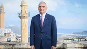 Depremde hasar gören iki tarihi cami yeniden ibadete açılıyor