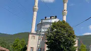 Amasya'da köy camisinin hoparlöründen Zeki Müren şarkıları yükseldi