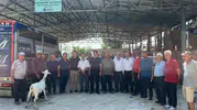 Seydikemer’de yanan ağılların yerine yeni hayvanlar teslim edildi